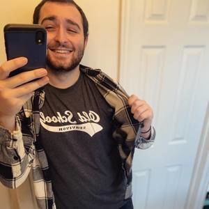 Meet your Posher, Emilios